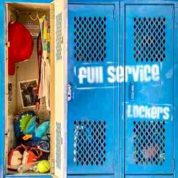 Full Service - Lockers